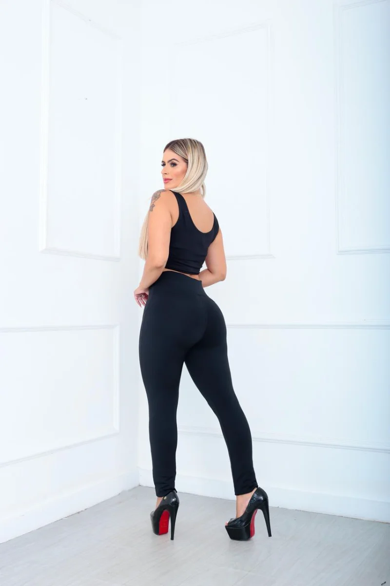 Calça montaria Preta flanelada lisa Peluciada - 2
